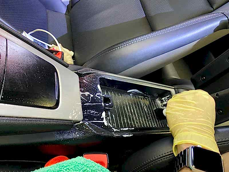 Химчистка салона автомобиля Химчистка салона автомобиля